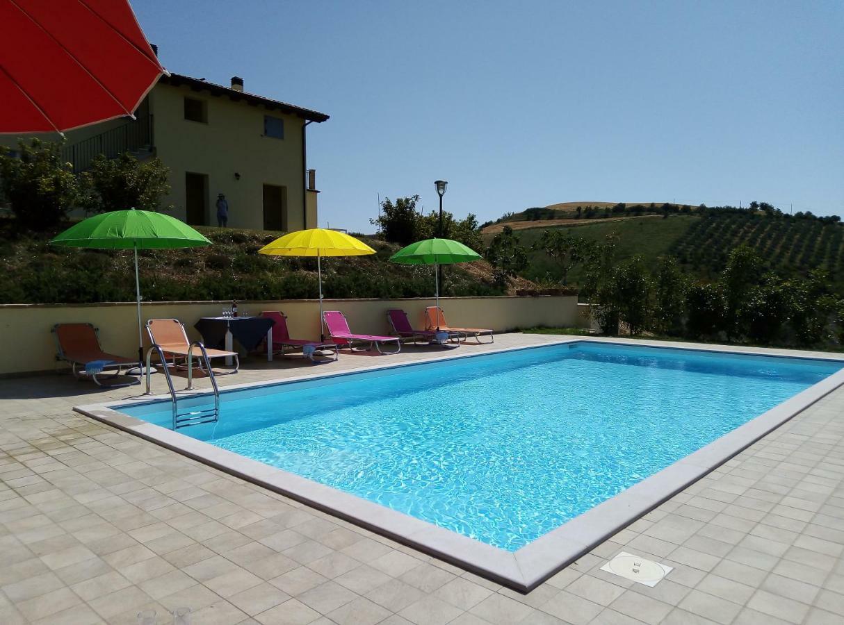 Agriturismo Terra Dei Falchi Castilenti 외부 사진